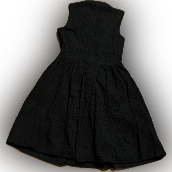 Excellent condition Banana Republic black fit and flare eyelet dress with liner. - Picture 2 of 9